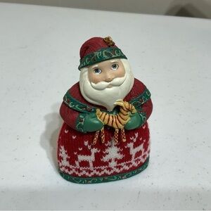 2004 Hallmark Keepsake Ornament Santas from Around the World NORW…